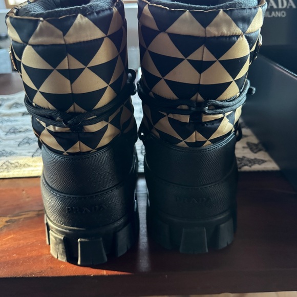 PRADA! Like New! - Picture 3 of 10